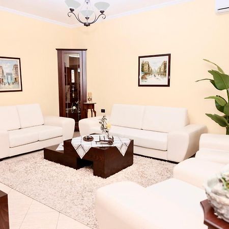 Heart Of Tirana Villa Kültér fotó